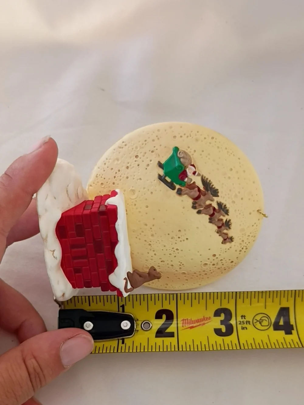 1997 Keepsake of Membership Hallmark Christmas ornament, Happy Christmas to All
